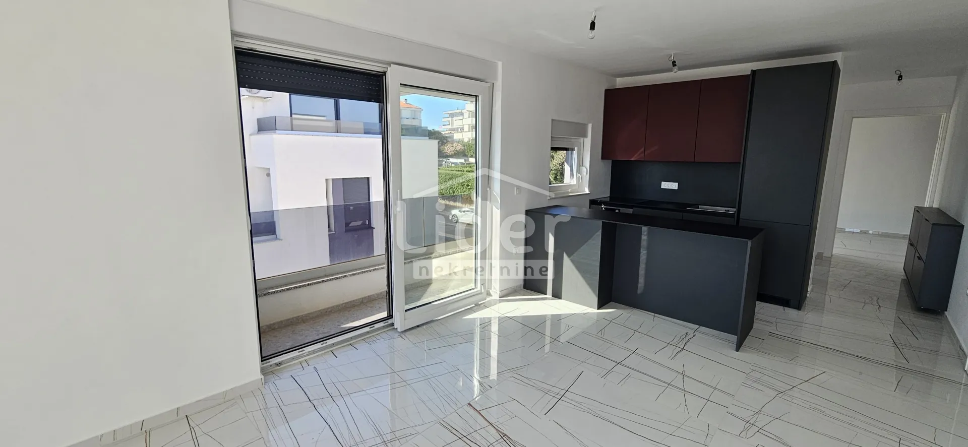 novalja, s+db, novogradnja 3.680€/m2, opremljen - slika 10