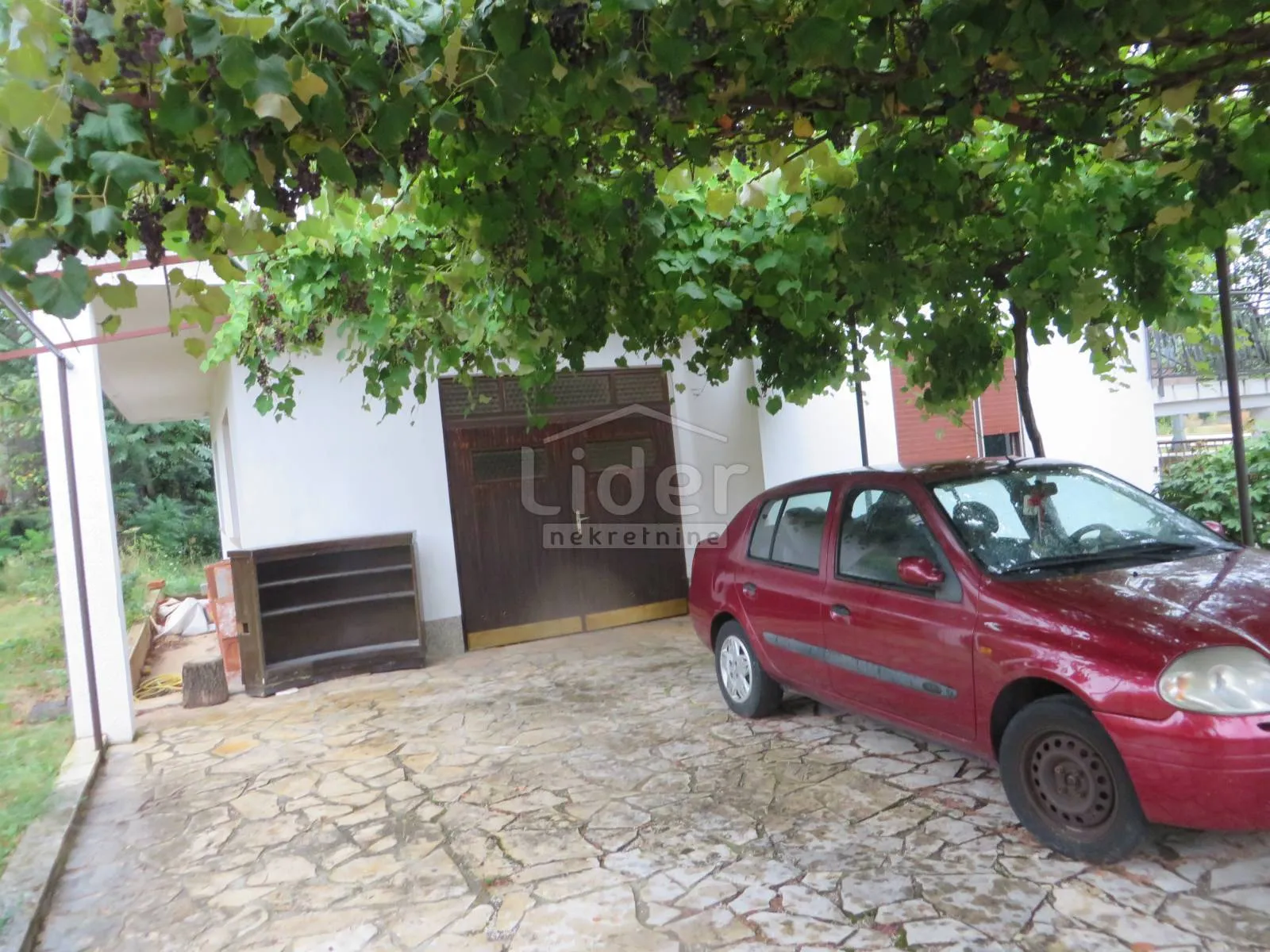 grobnik, čavle, 300 m2 + 1000 m2 okućnice - slika 4