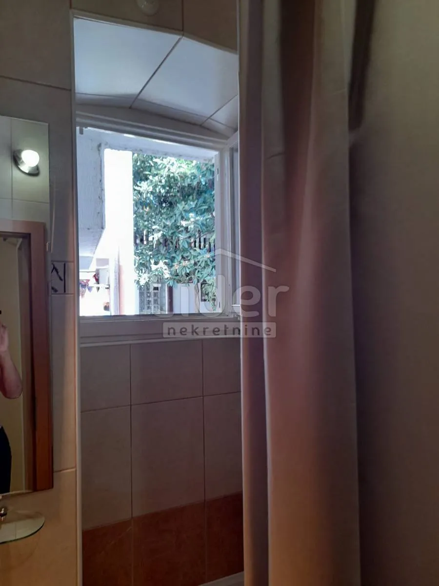 crikvenica kuća u nizu u centru grada - slika 10