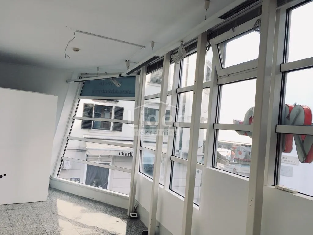 poslovni prostor za najam u centru grada – 30 m² - slika 1
