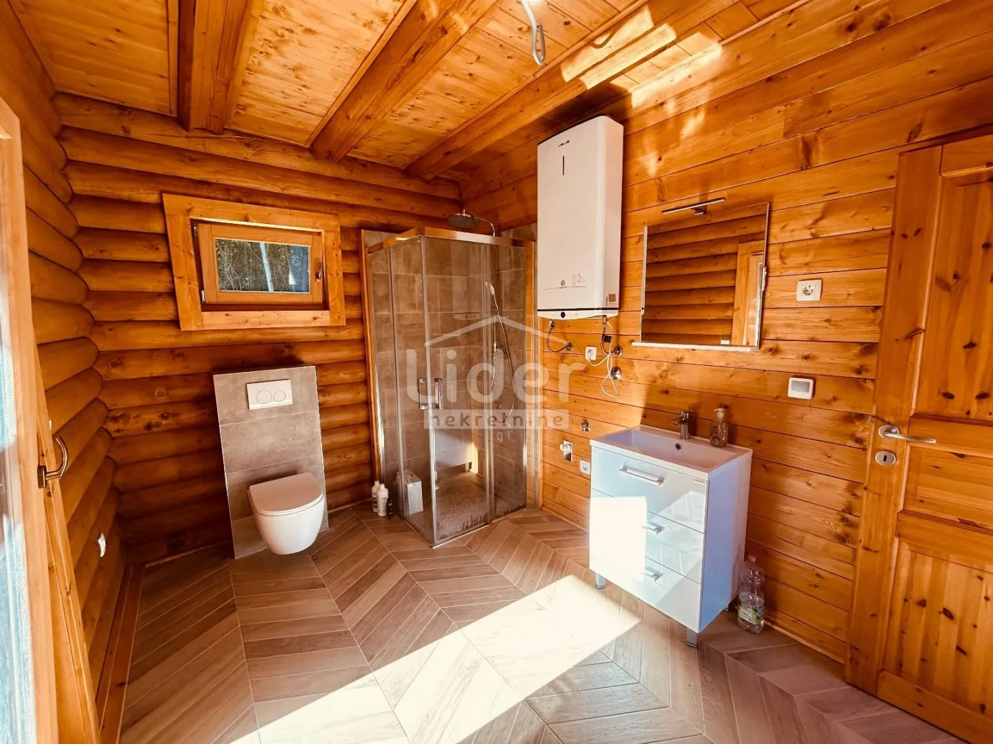 fužine – atraktivna drvena kuća s jacuzzijem - slika 3