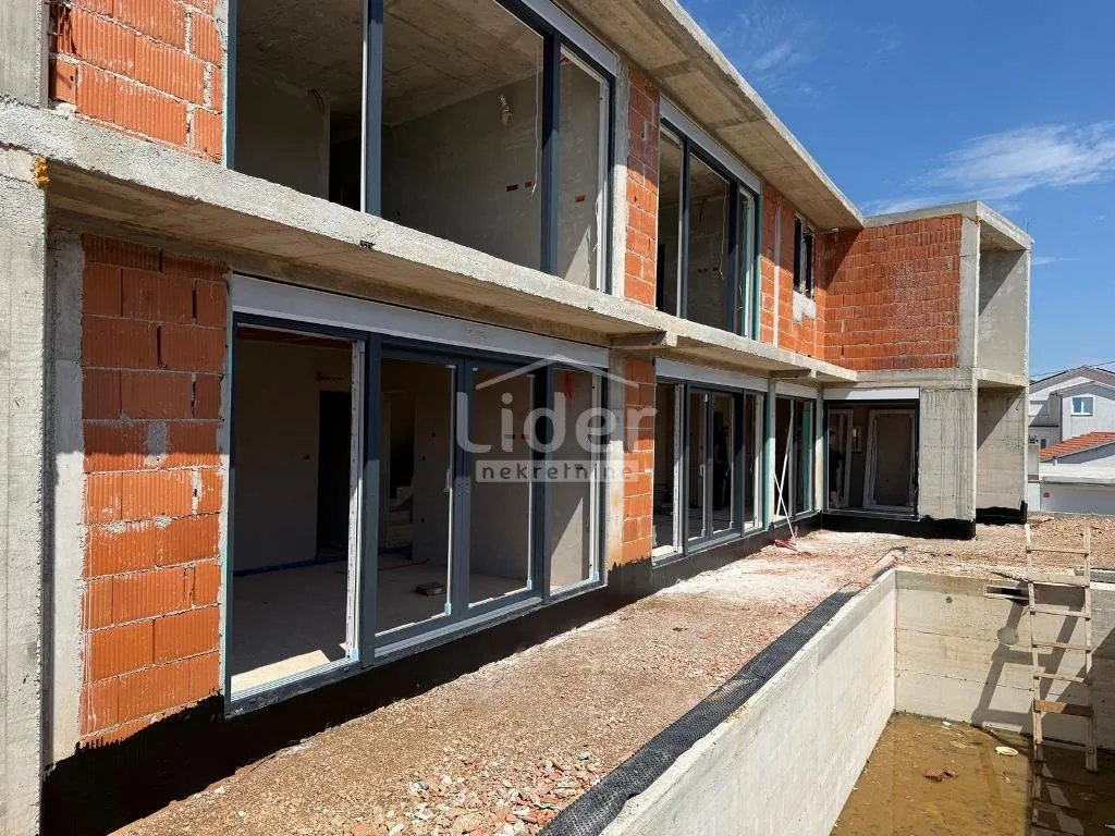 crikvenica ,novogradnja,188m2 - slika 2
