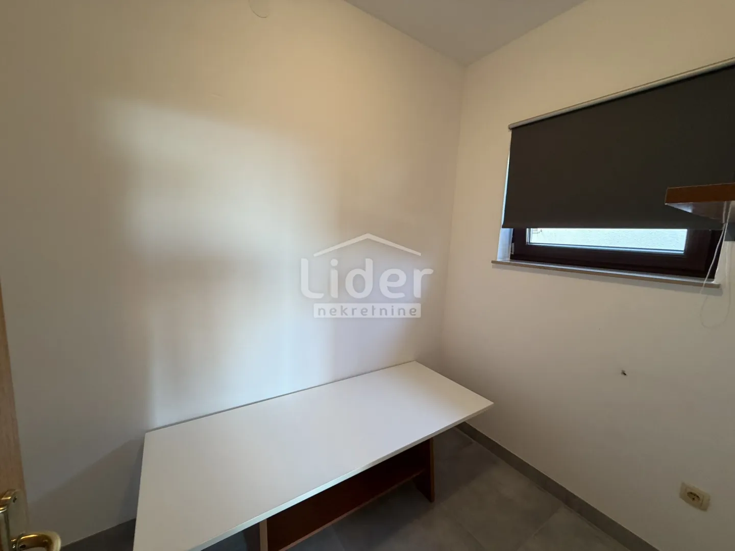 poslovni prostor 30m2 na mirnoj lokaciji iznajmljujemo - slika 10