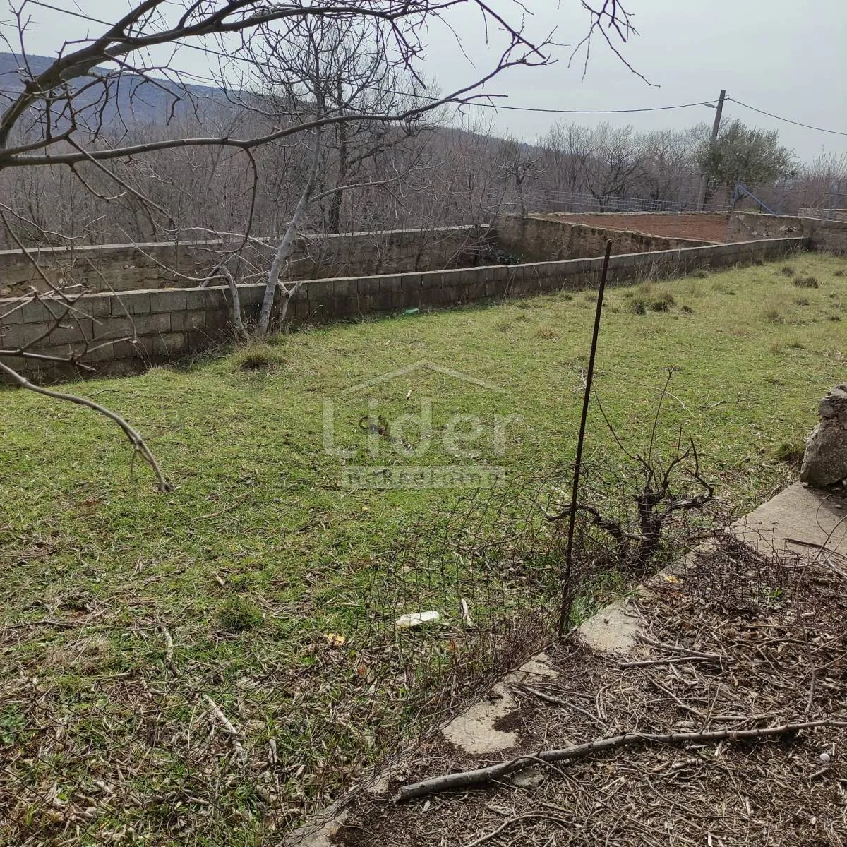 kruševo, roh-bau stambeno poslovna zgrada 300m2 - slika 18