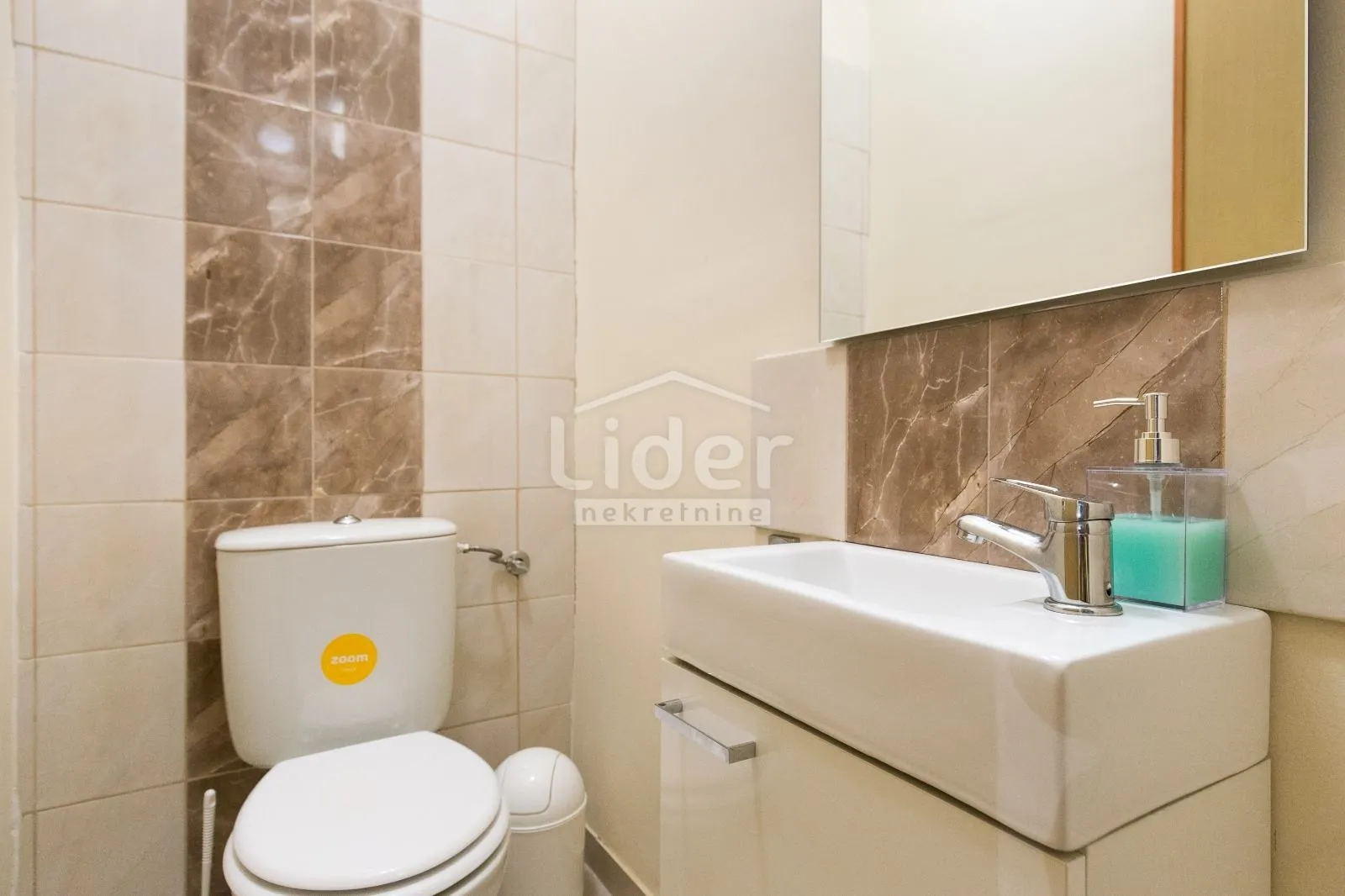 gornja vežica- 2s+db, balkon, pogled na more - slika 10