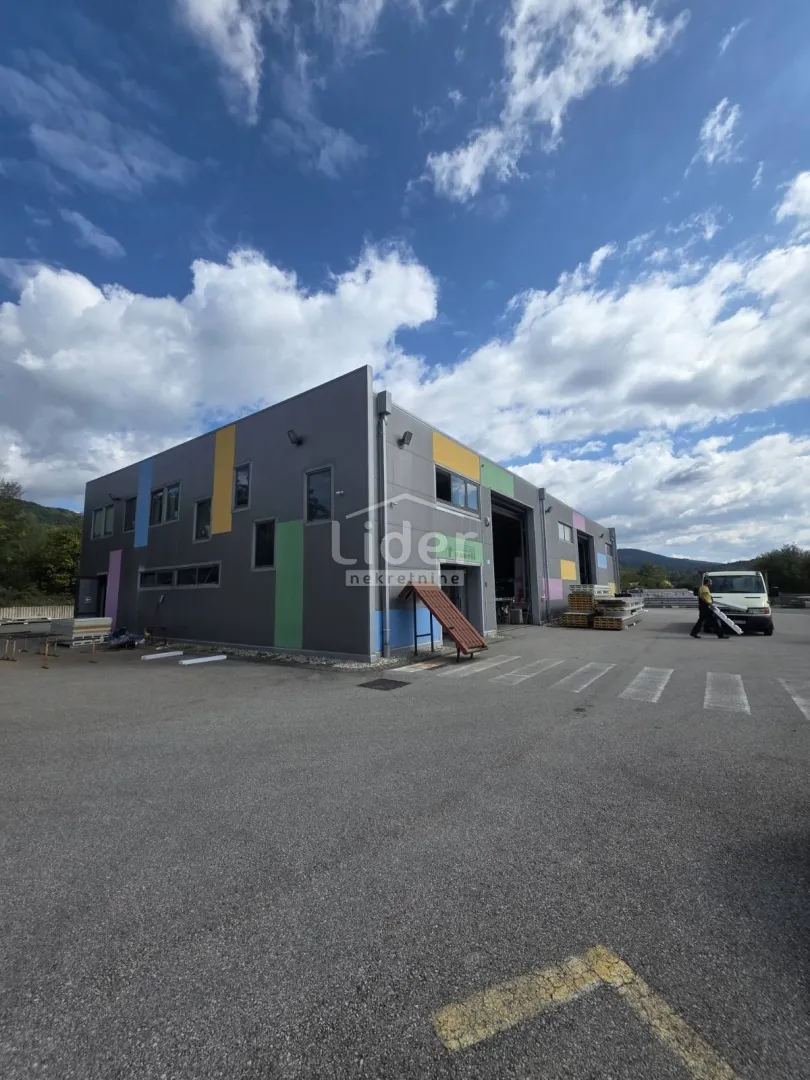 hala, 568 m2, 6.200 m2 zemljište - slika 20