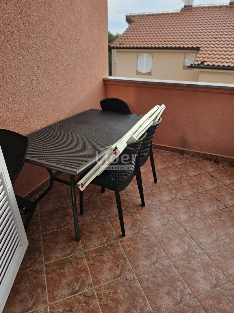 novalja, 100 m od mora, balkon - slika 5