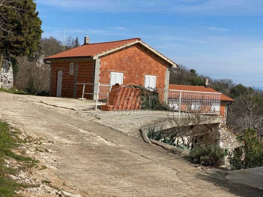 kuća sa dva stana brseč-zagore - slika 9