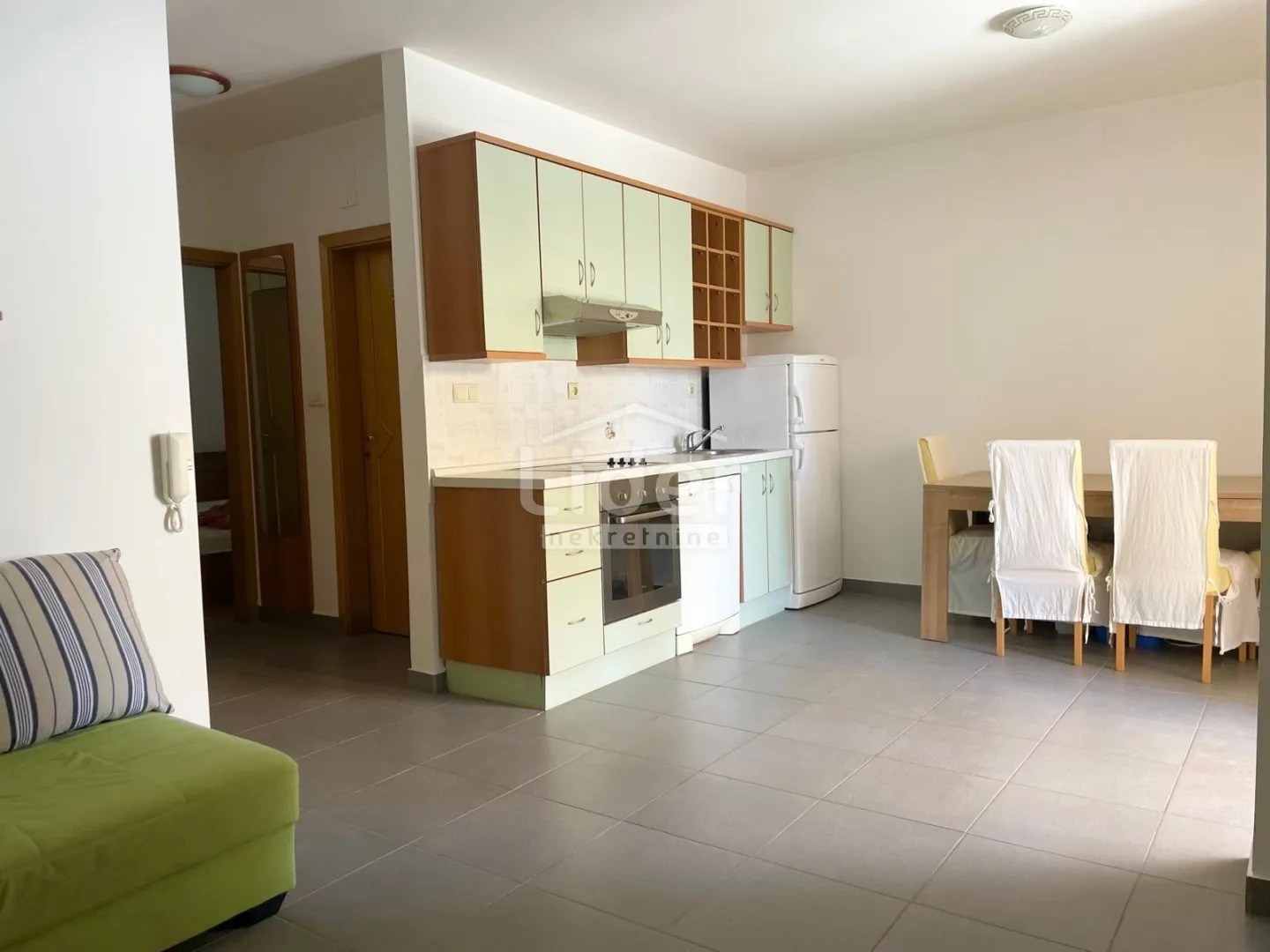 novalja – gaj | apartman 2s+db s vrtom na izvrsnoj lokaciji, 250 m od mora - slika 4