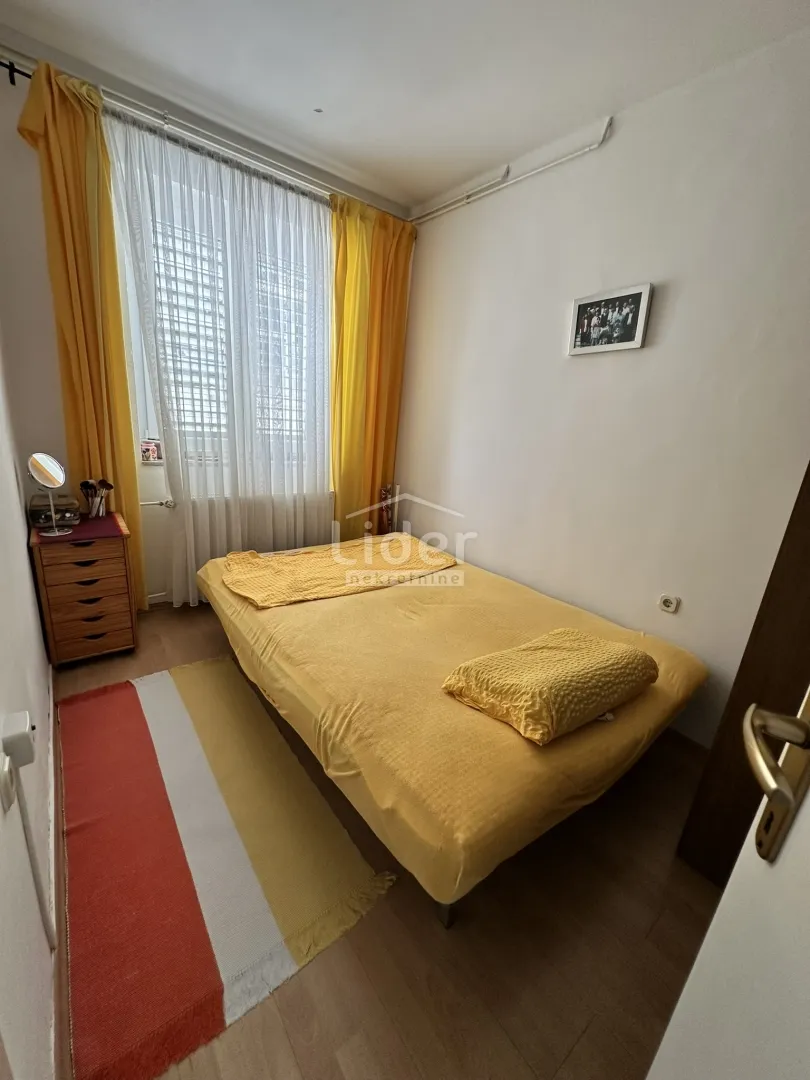 donji karin, dio kuće sa terasom i pogledom prodajemo - slika 9