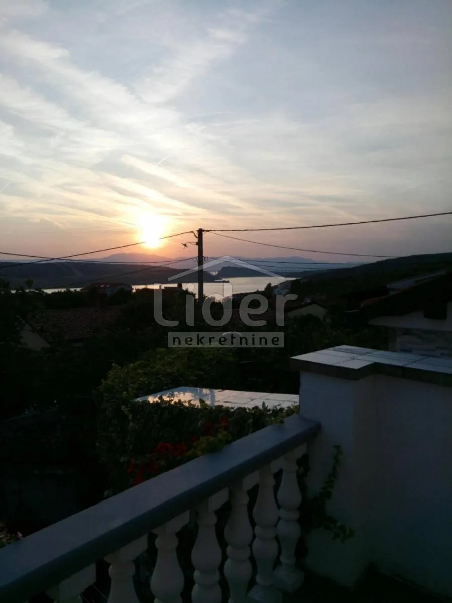 kuća jadranovo, 3 stana - slika 4