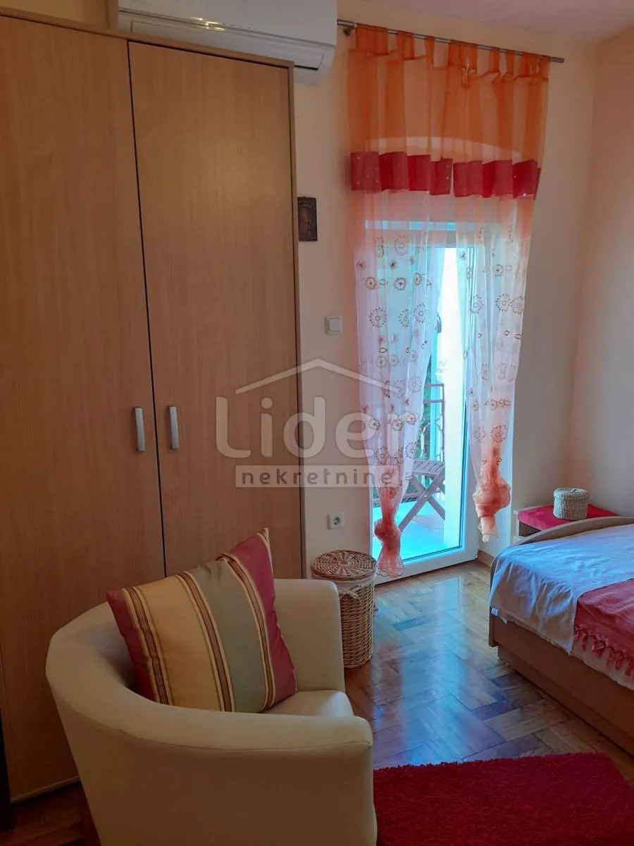 crikvenica kuća u nizu u centru grada - slika 18