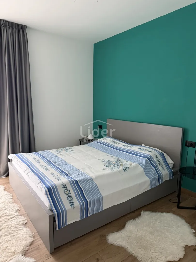 opatija stan 158m2 + 298m2 okućnice+ garaža - slika 12