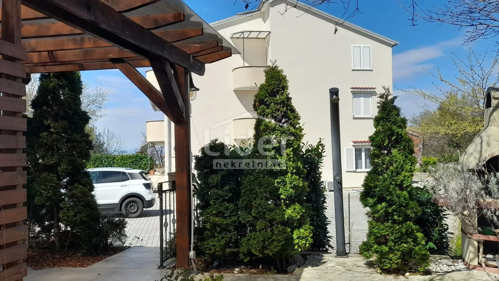 otok krk,malinska-1sb+db 37m2 s okućnicom 88m2 - slika 12