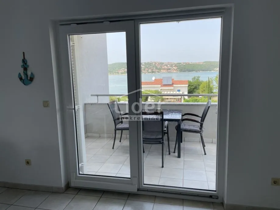 otok krk ,soline-apartman drugi red od mora 1sb+db - slika 7