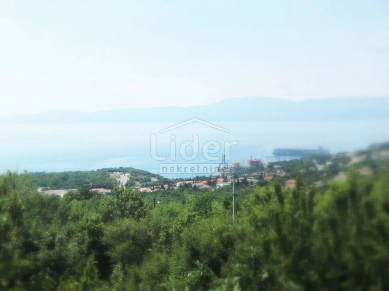 kostrena, sv. lucija 910 m2 - slika 2
