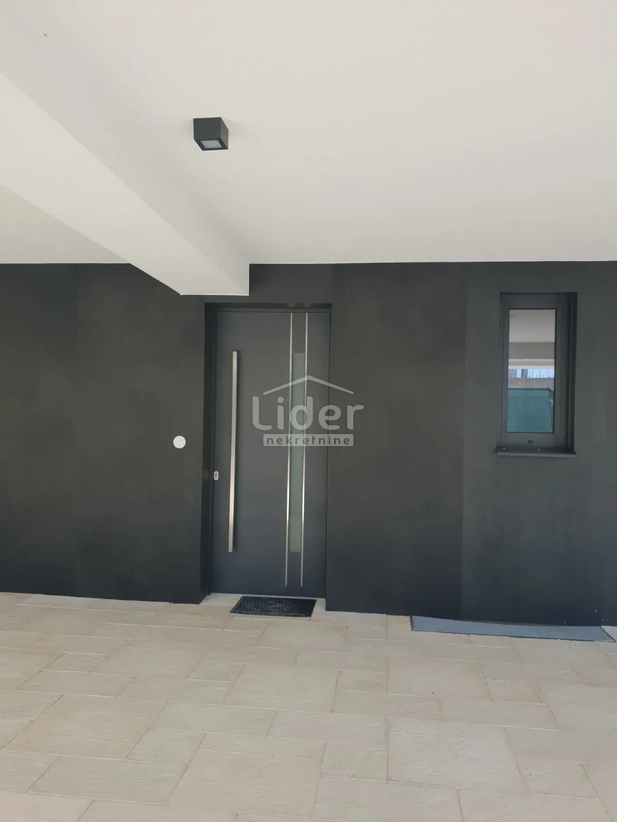 luksuzna villa sa 4 stana - krk - slika 4