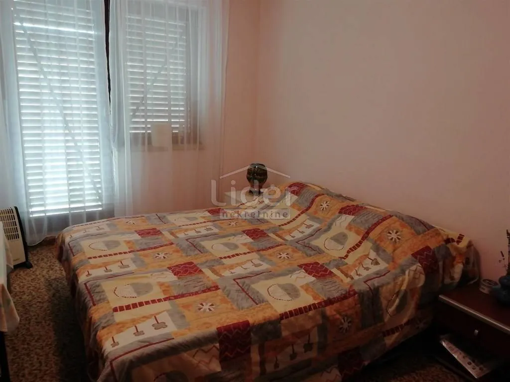 samostojeća kuća, grižane, 300 m2 - slika 10