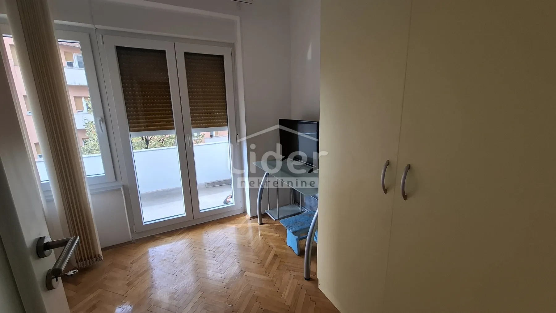 potok-3skl stan u blizini svih sadržaja - slika 3
