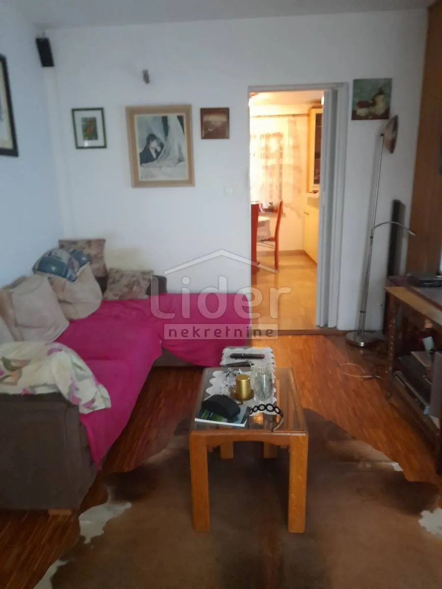 trosoban stan u dramlju, 111.55m2 - slika 11