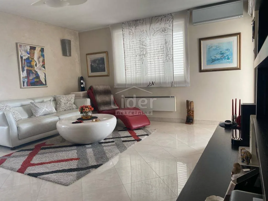 DRENOVA DONJA, 99m2, ETAŽA, 3S+DB, VRT, PARKING, NAMJEŠTENO - Rijeka