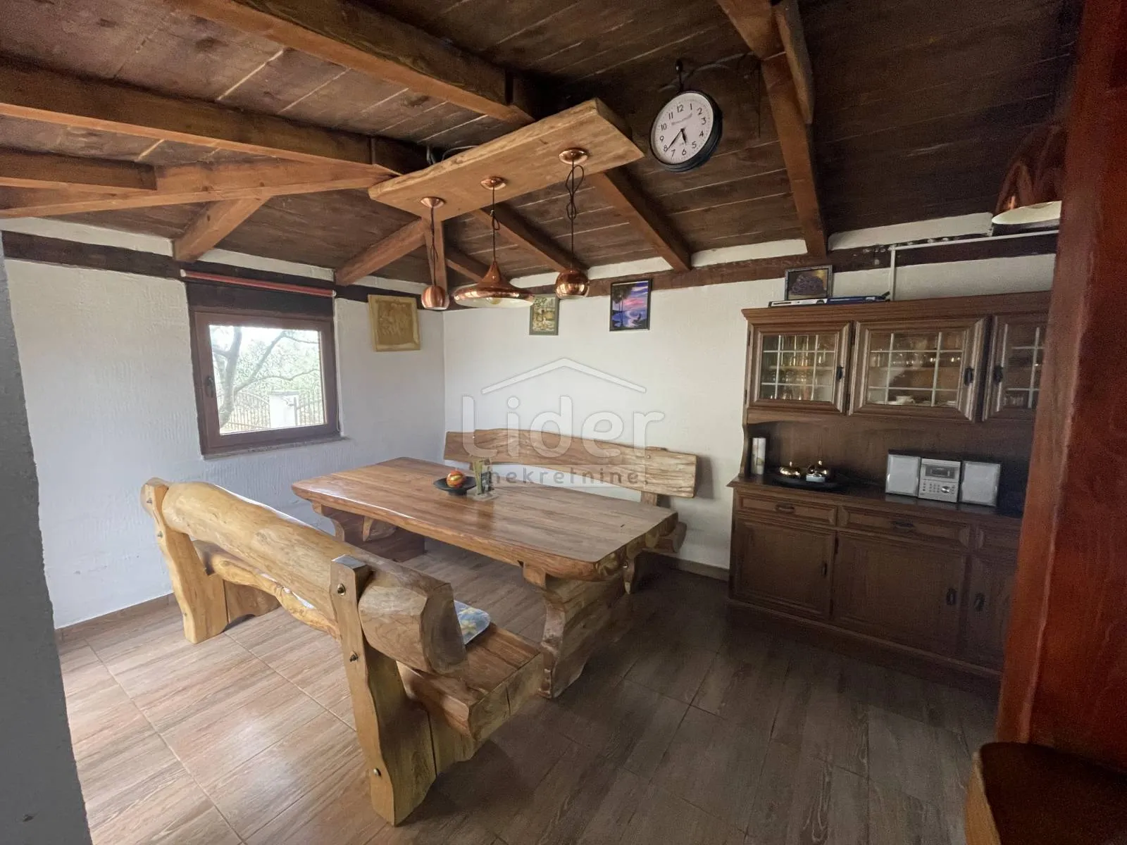 apartmanska kuća na traženoj lokaciji - slika 7