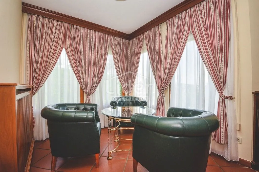 kuća gornja vežica, 330m2 - slika 4