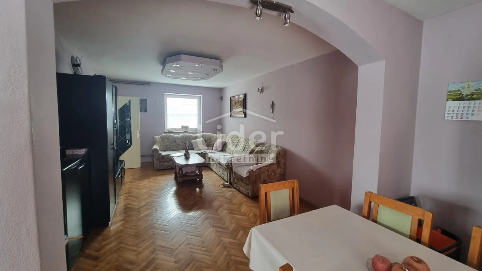 delnice, dvojna kuća od 100m2, p+1, okućnice 320m2 - slika 2