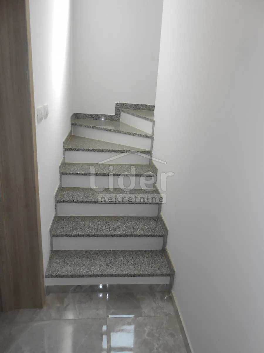 dramalj novogradnja, pogled na more + okućnica - slika 12