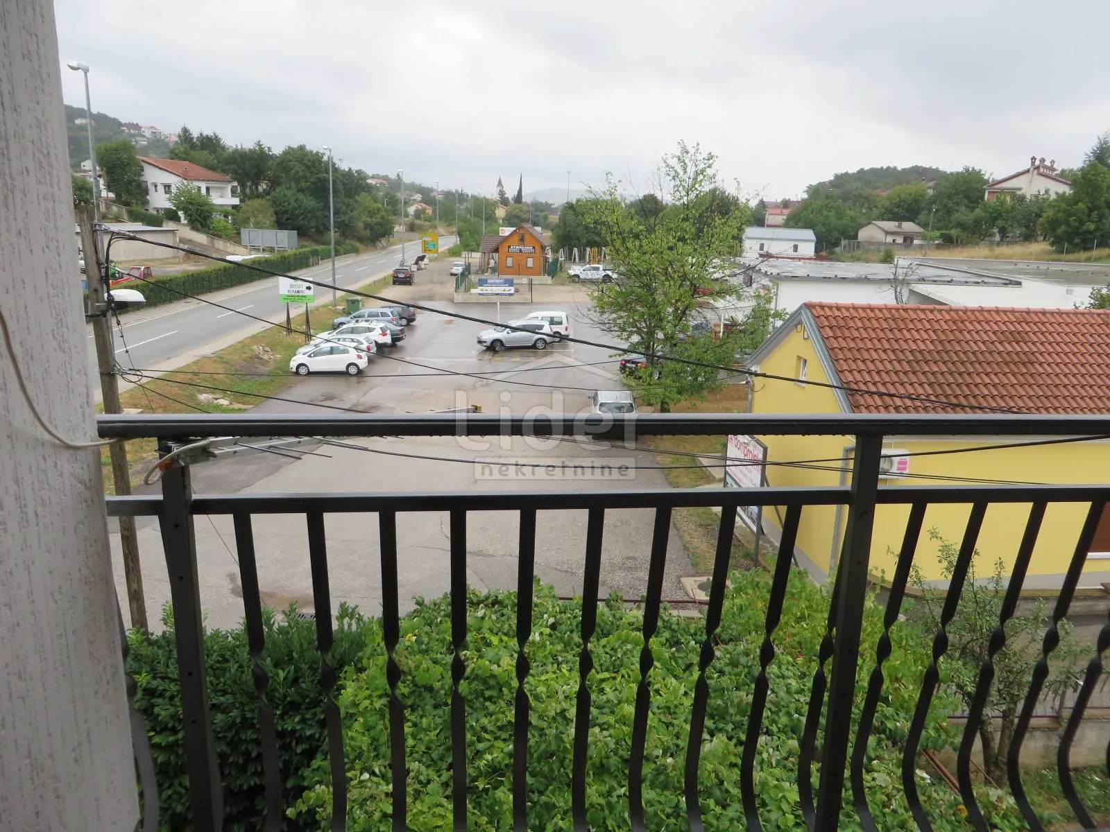 grobnik, čavle, 300 m2 + 1000 m2 okućnice - slika 9