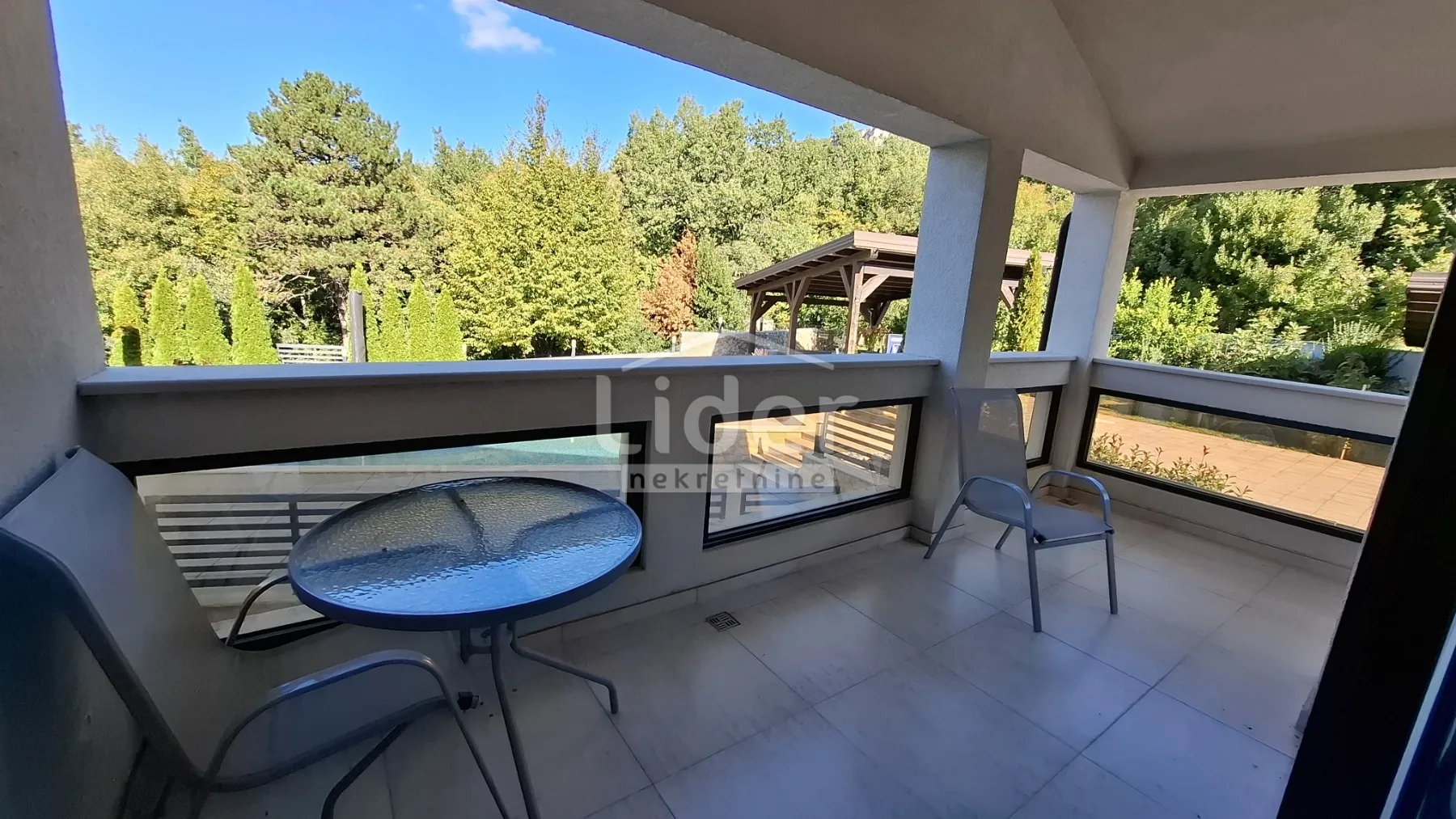 vila s vanjskim i unutarnjim bazenom,saunom ,crikvenica - slika 4