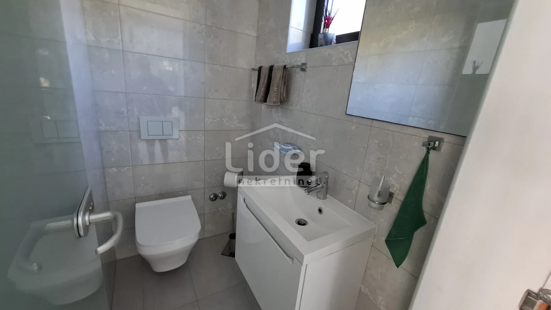 vila s vanjskim i unutarnjim bazenom,saunom ,crikvenica - slika 34