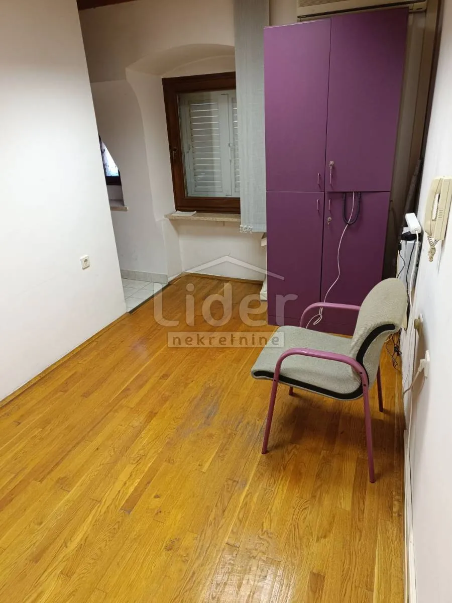 rijeka, centar 130 m2, uredi - slika 5