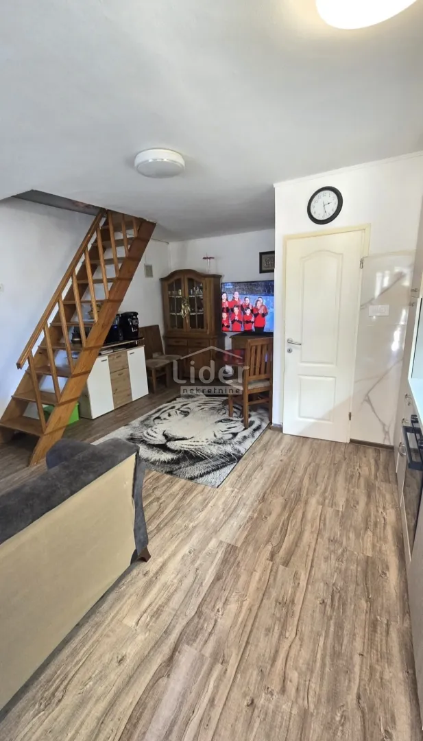 mali lošinj-kuća 110m2 - slika 4
