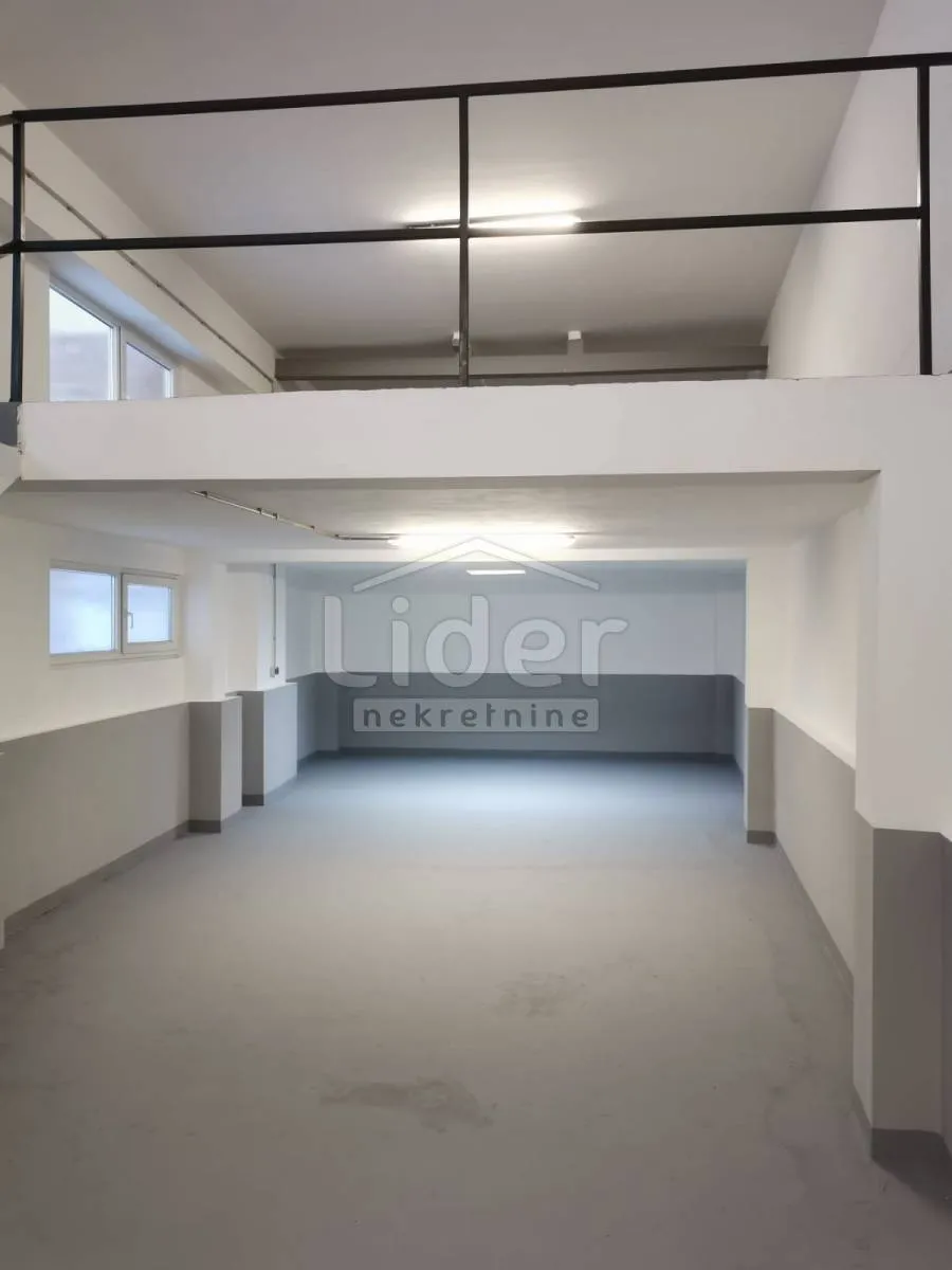 sušak, ulični lokal 321m2- 379.000 € - slika 11