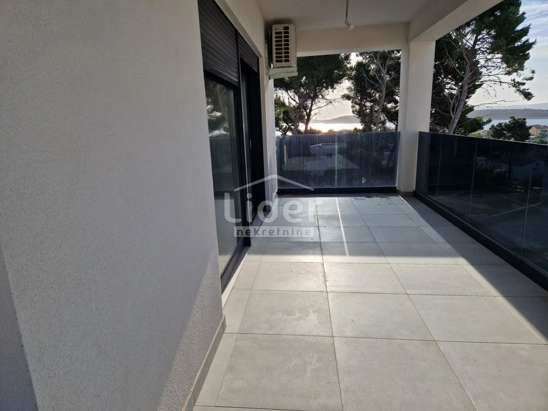 apartman rab, banjol, 2s+db, 133m2 - slika 18