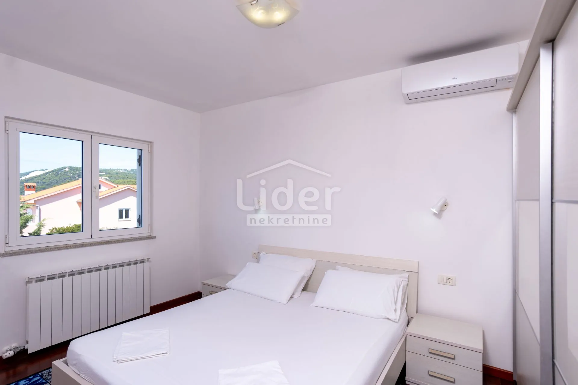 rab, barbat, apartman 150 m2 s prekrasnim pogledom - slika 49