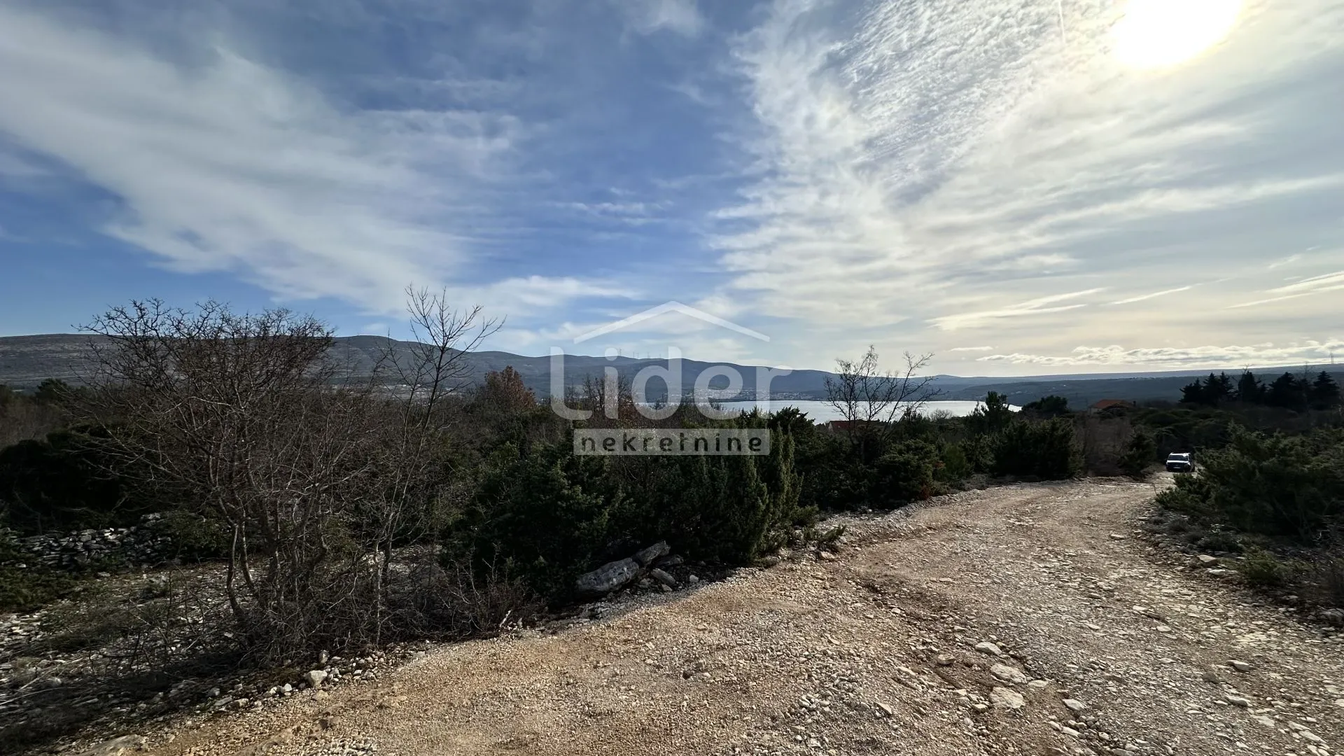 pridraga, građevinsko zemljište 1.465m2 - slika 3