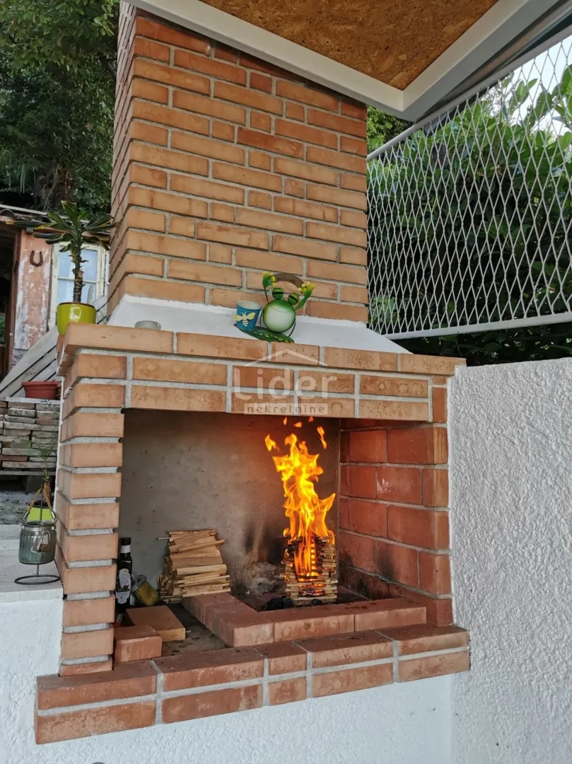 stan u opatiji s terasom i parkirnim mjestima - slika 11