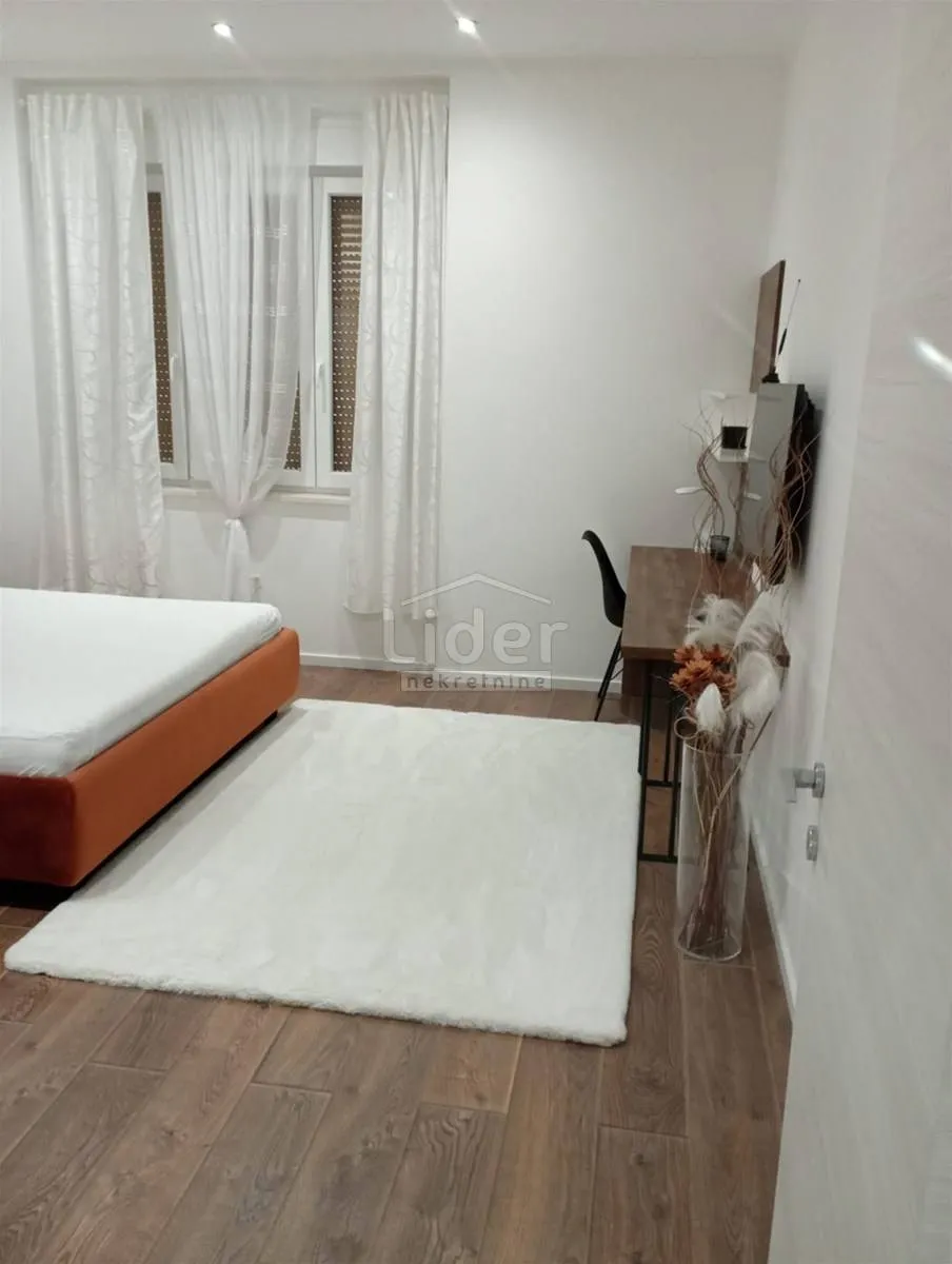 centar, 3 stambene jedinice - slika 9