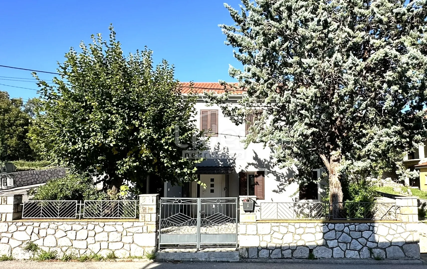 krasica, samostojeću primorsku kuću sa garažom prodajemo - slika 2