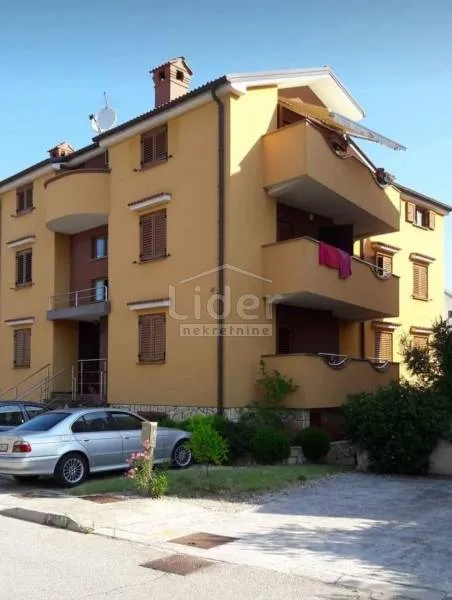 cres, melin, 5 apartmana, 650m2 blizu mora! - slika 2