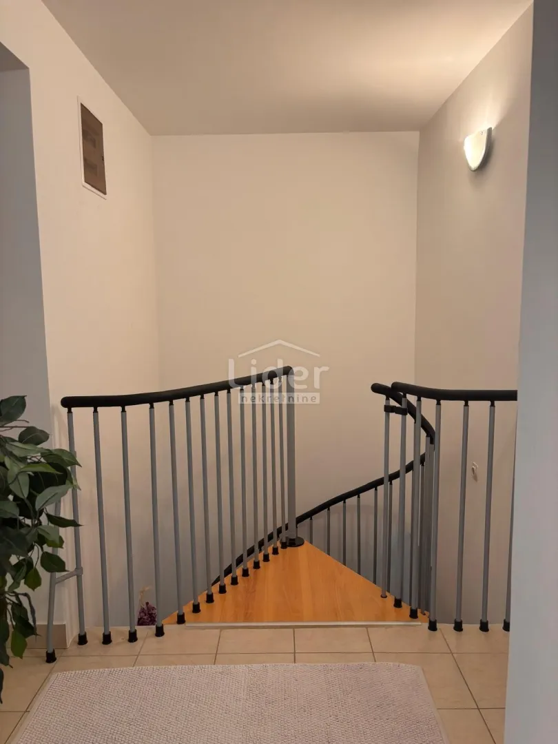 novalja, jedinstvena lokacija, 120m2, 2s+db, minuta od mora - slika 33
