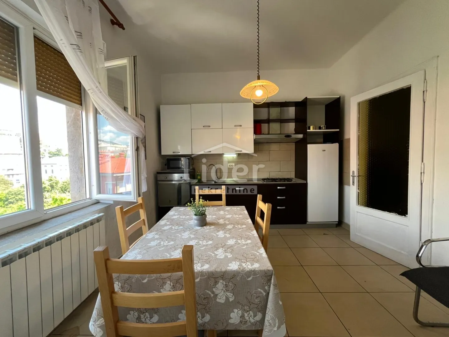 POTOK-3SKL stan za najam 80m2 - Rijeka
