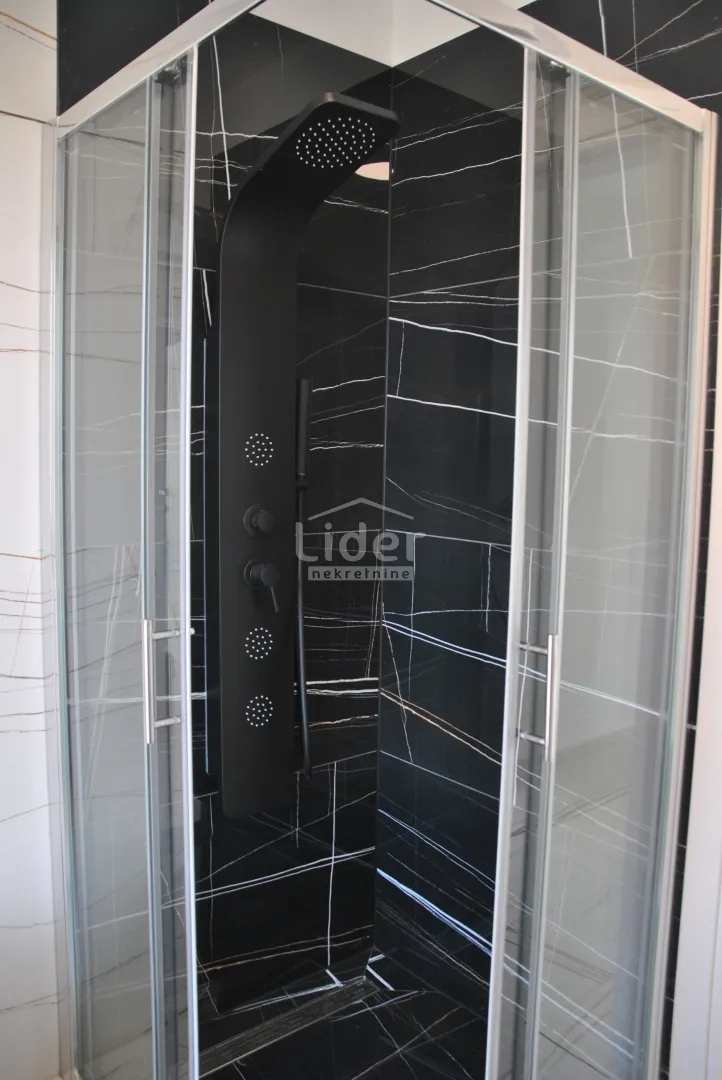 novalja, 2s+db, novogradnja 3.640 €m2, opremljeni - slika 15