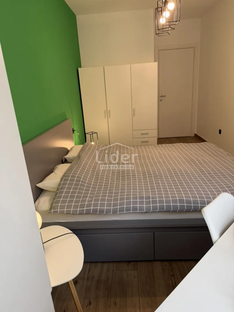 opatija stan 158m2 + 298m2 okućnice+ garaža - slika 23