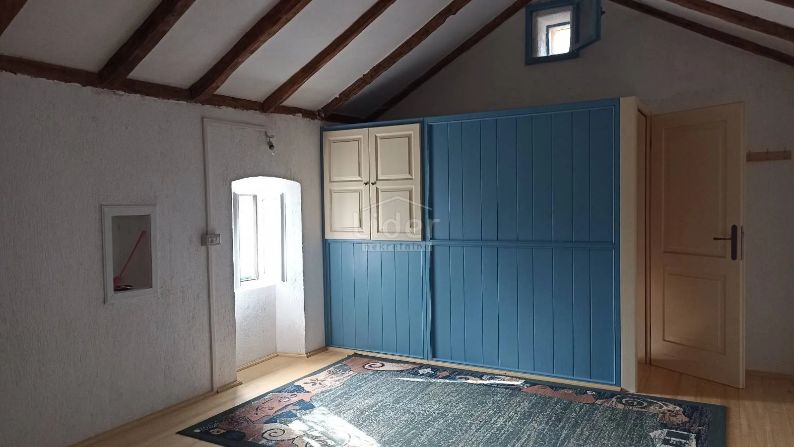 samostojeća kuća mali lošinj 60m2, zemljište 76.000m2 - slika 4