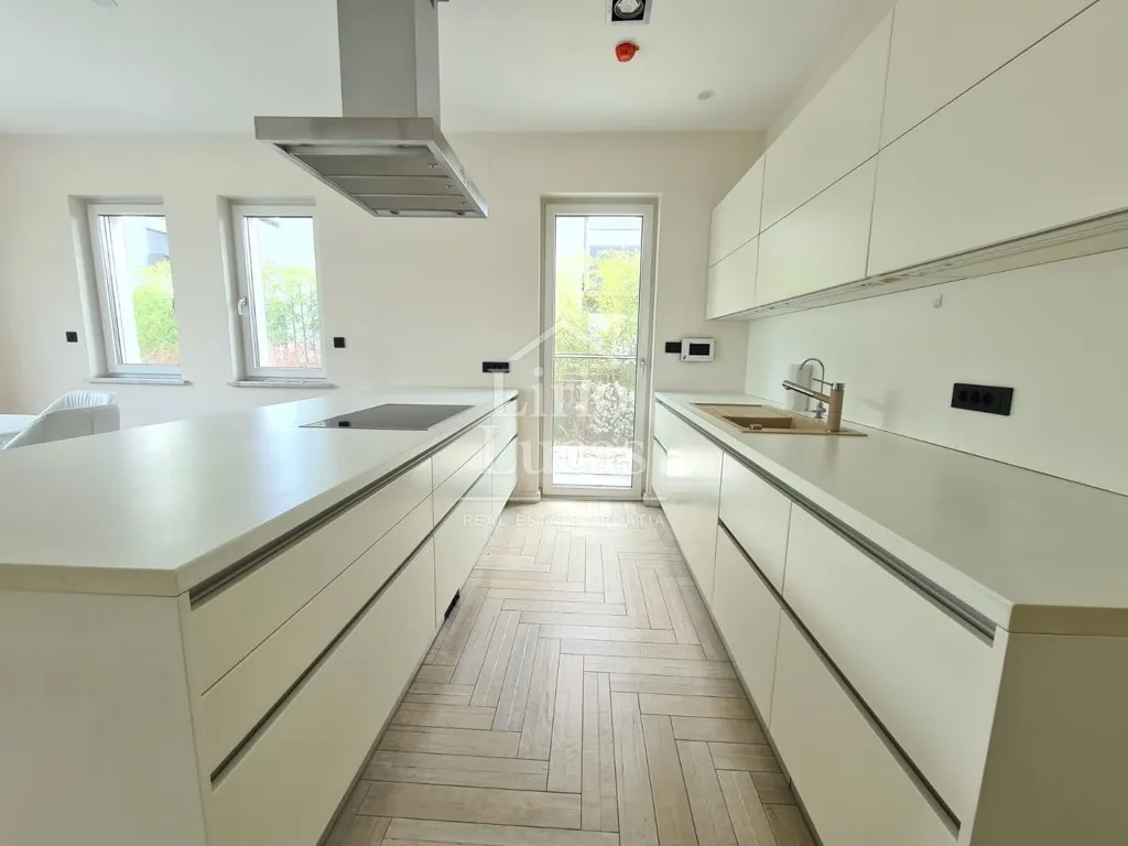 kuća 320m2 za najam - novi zagreb, blato - slika 8