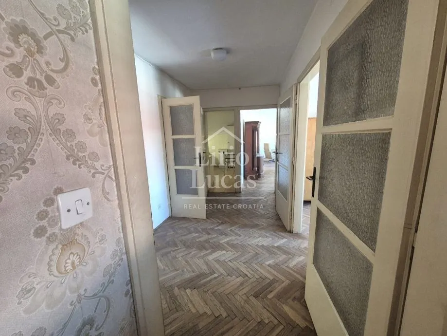 donji grad - trosoban stan za adaptaciju, 92m2 - slika 12