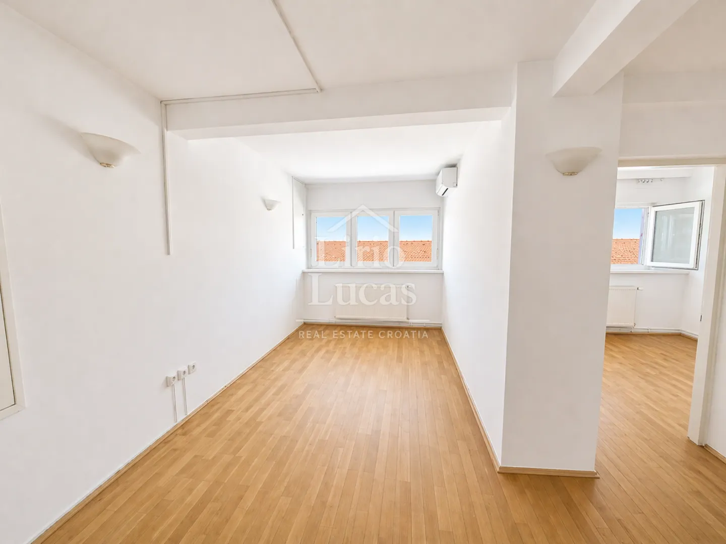 poslovni prostor 80m2 centar, gundulićeva - slika 1